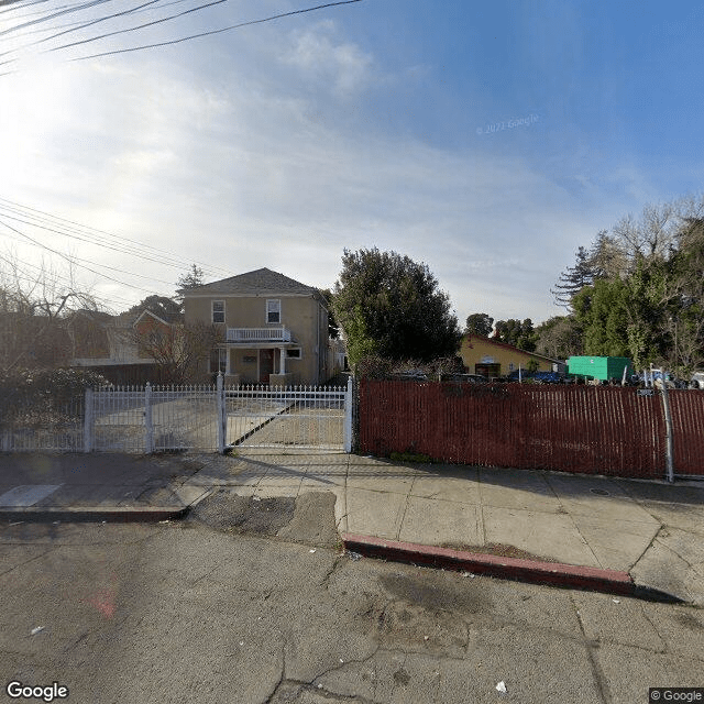 street view of Fruitvale Healthcare Ctr