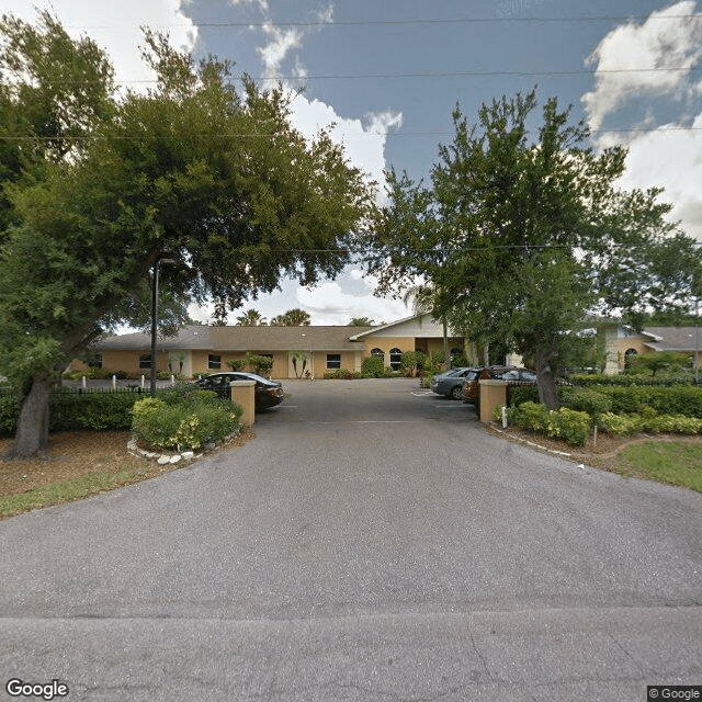 North Port Pines Retirement Residence 