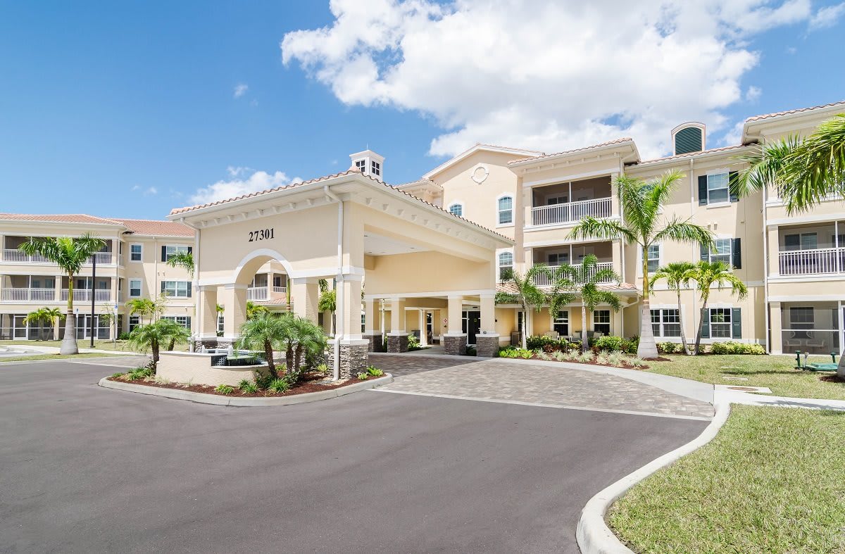 American House Bonita Springs Senior Living Community Exterior