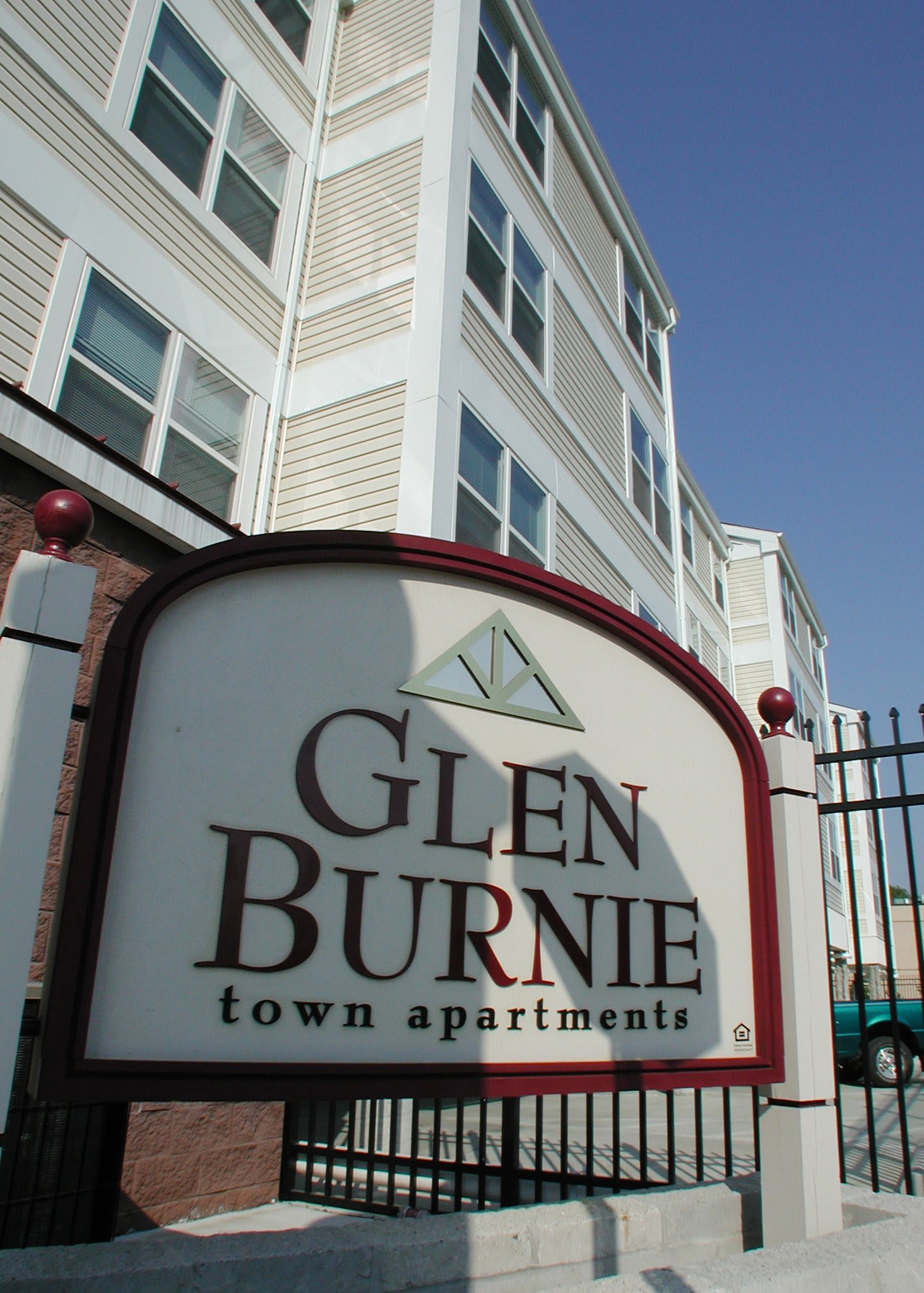 Glen Burnie Town Apartments