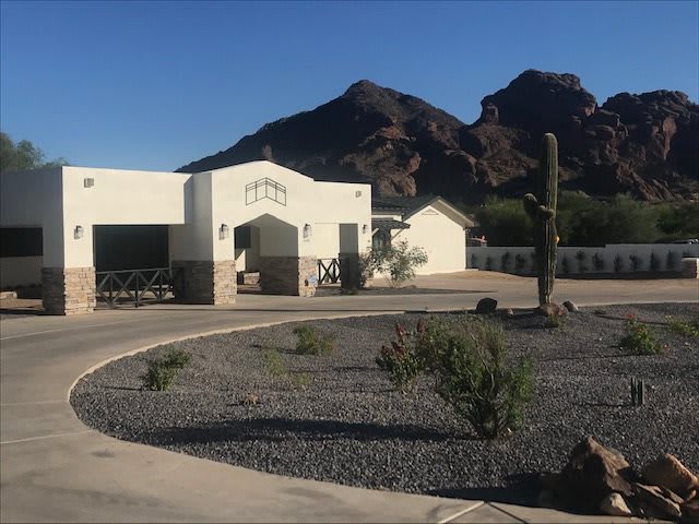 Lincoln Residential Assisted Living community exterior