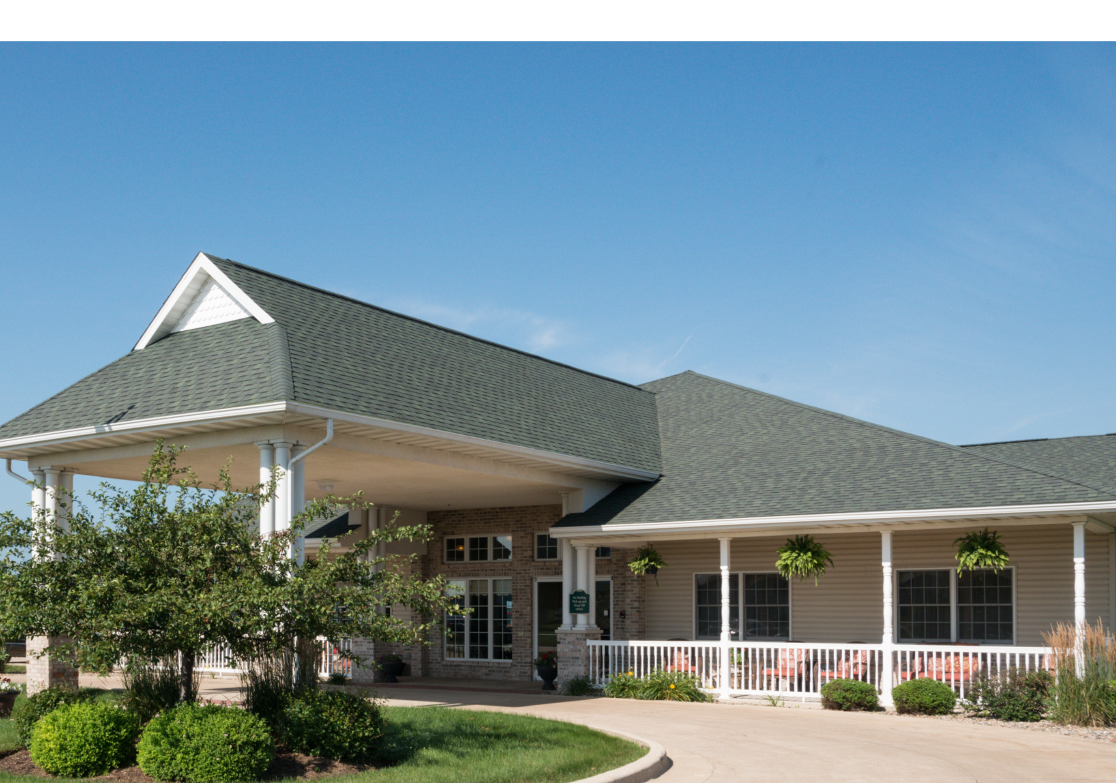 The Glenwood Supportive Living of Mt. Zion community exterior