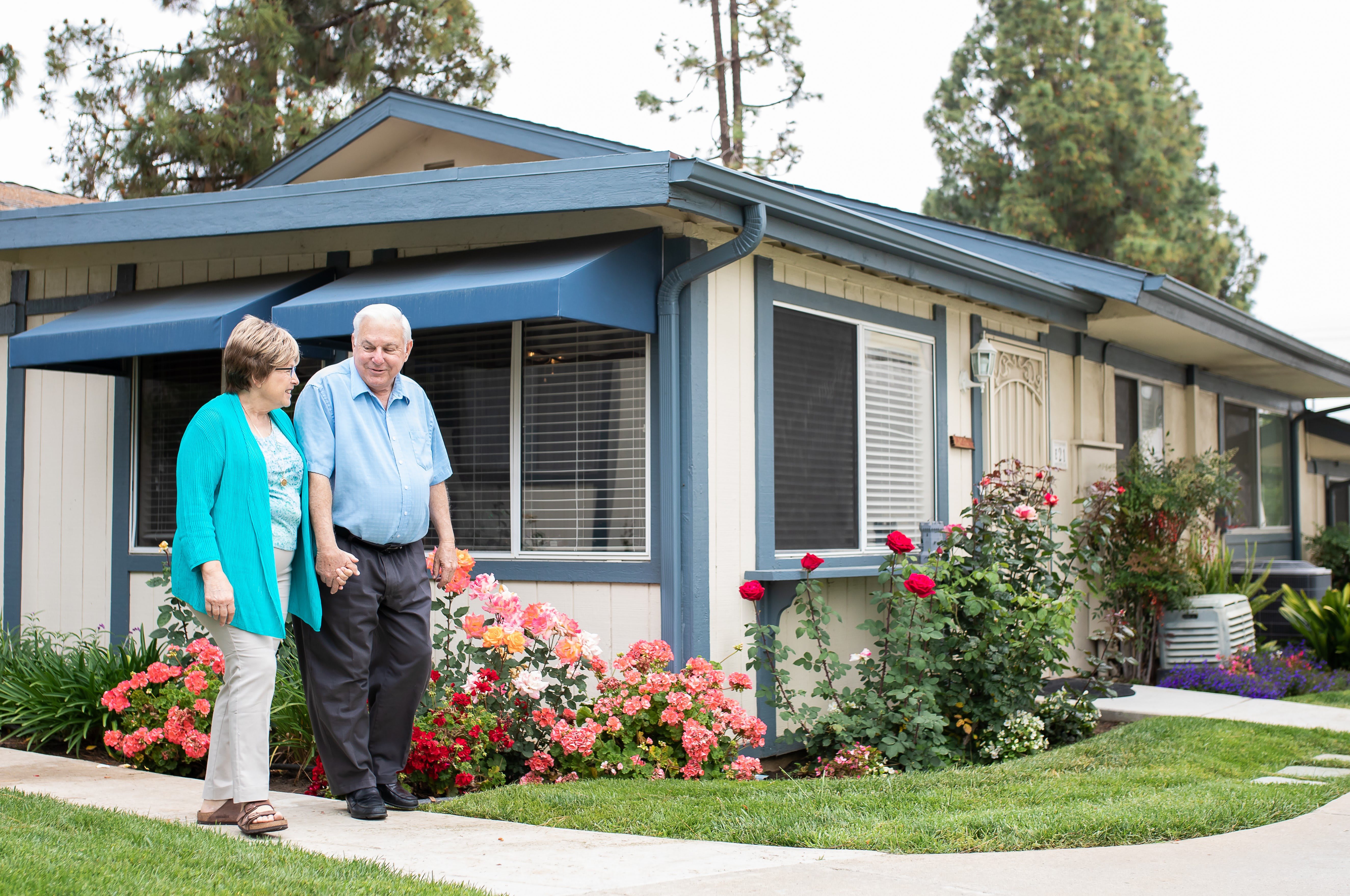 Redwood Terrace, a CCRC residents