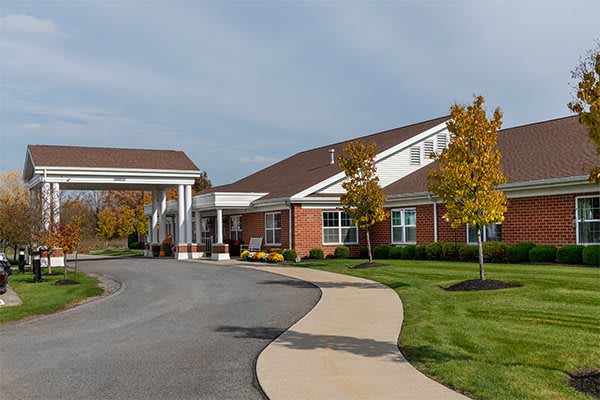 Elderwood Assisted Living at Wheatfield outdoor common area