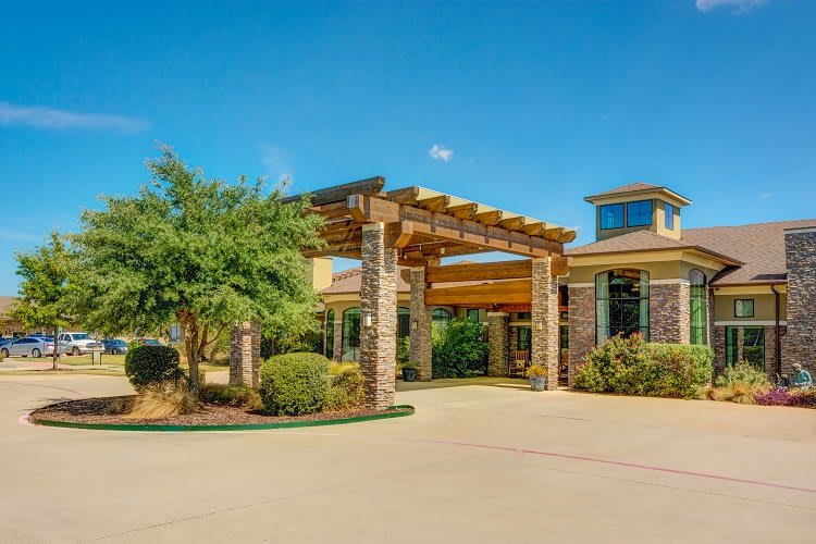 The Auberge at Benbrook Lake community exterior