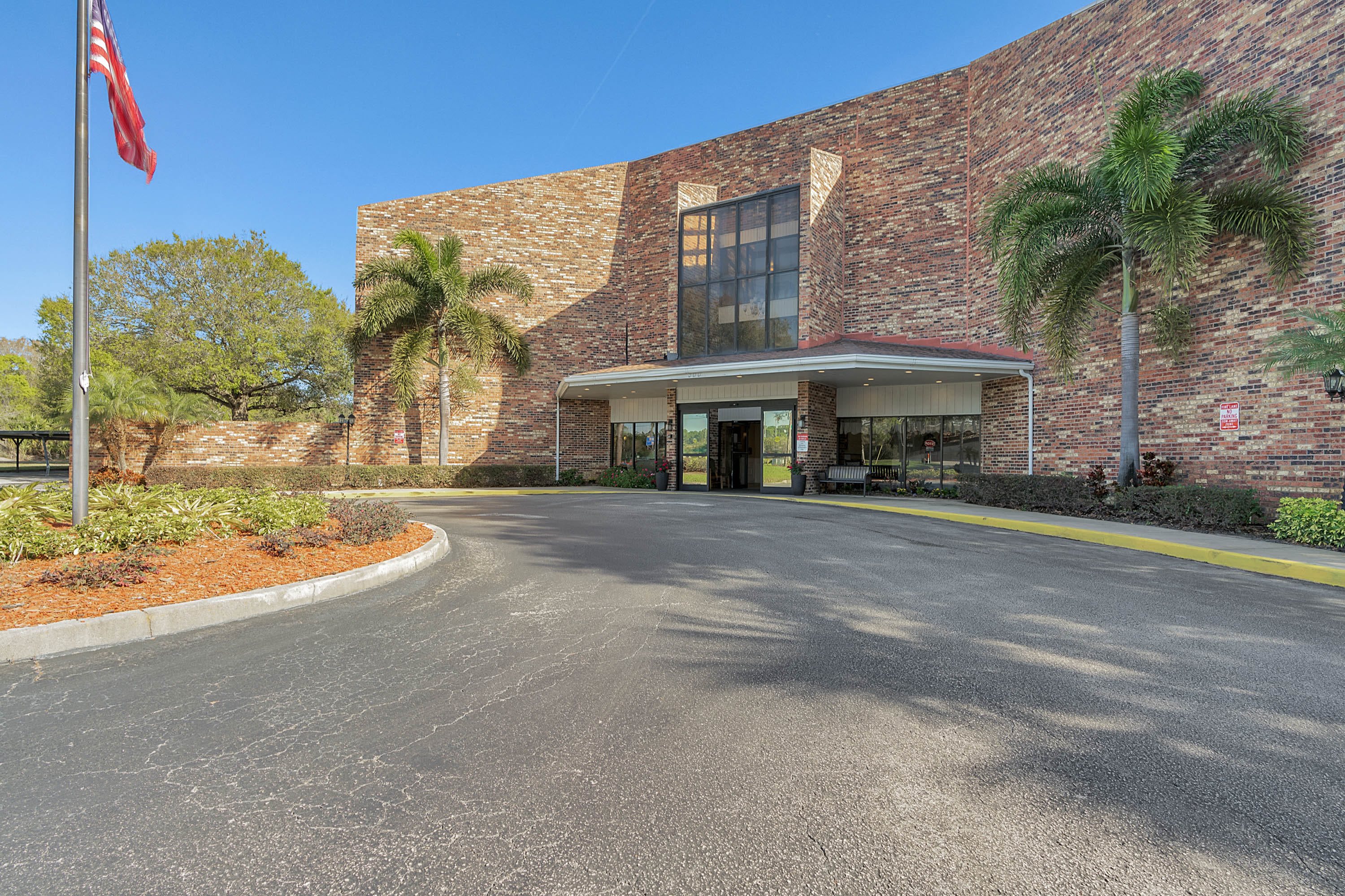 Renaissance Retirement Center community exterior