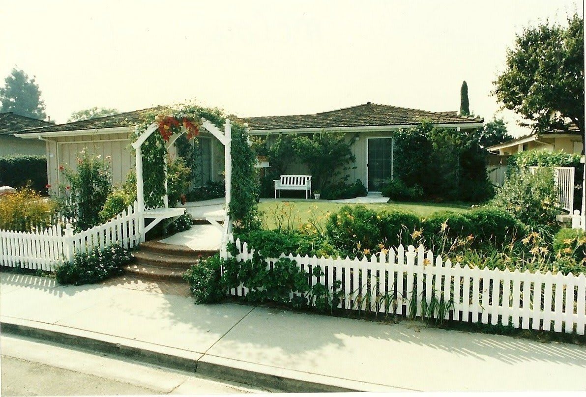 Lake Forest Country Home