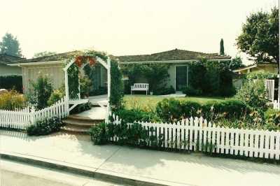 Photo of Lake Forest Country Home