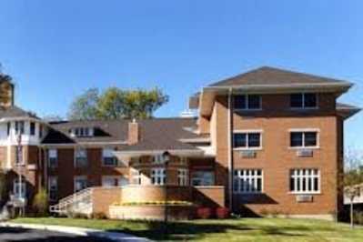 Photo of Atrium at Oak Crest Residence