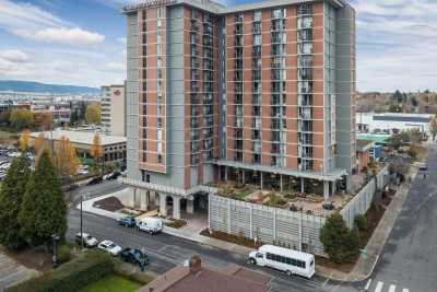 Photo of Pacifica Senior Living Calaroga Terrace