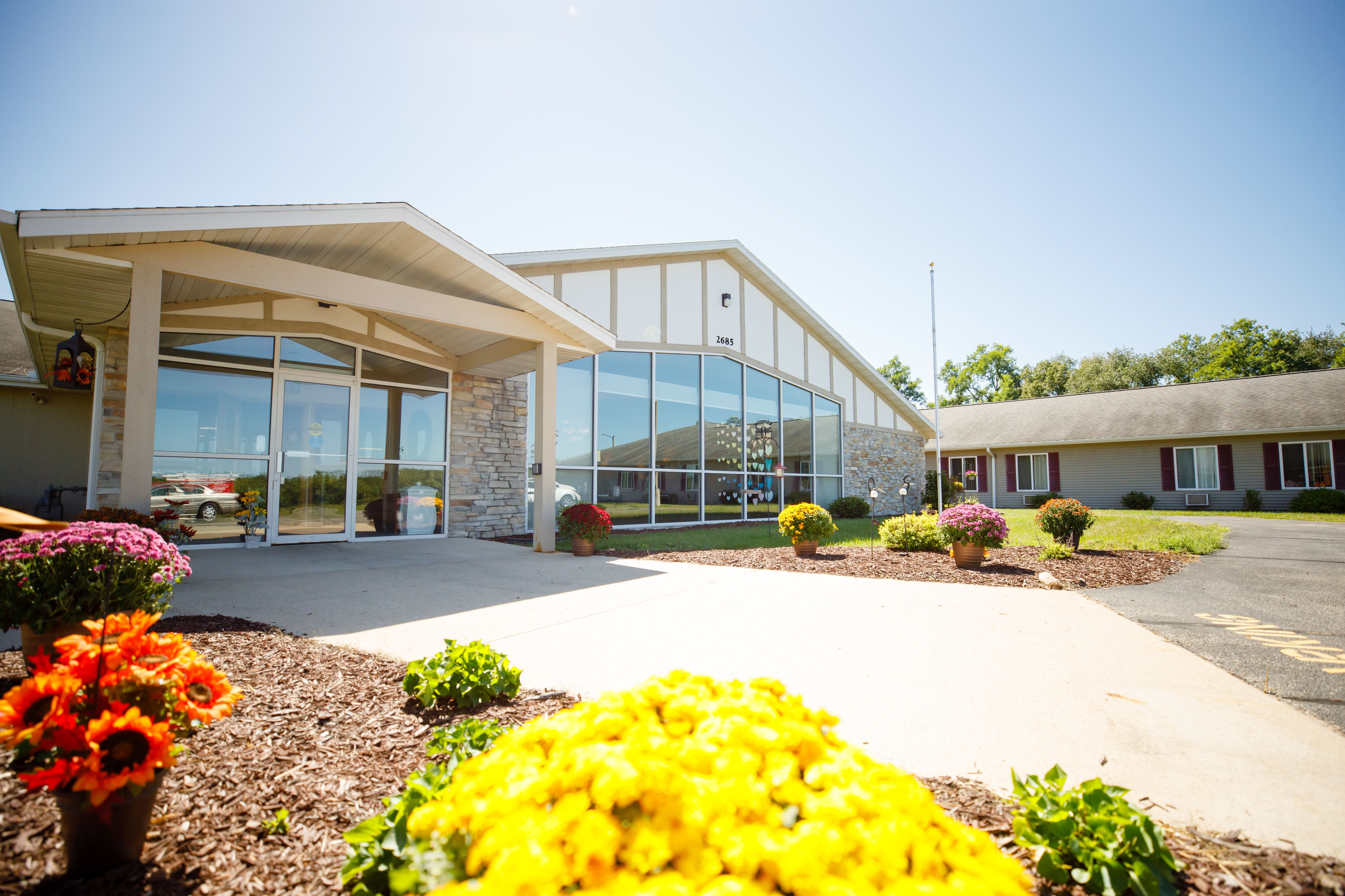 Heritage of Portage outdoor common area