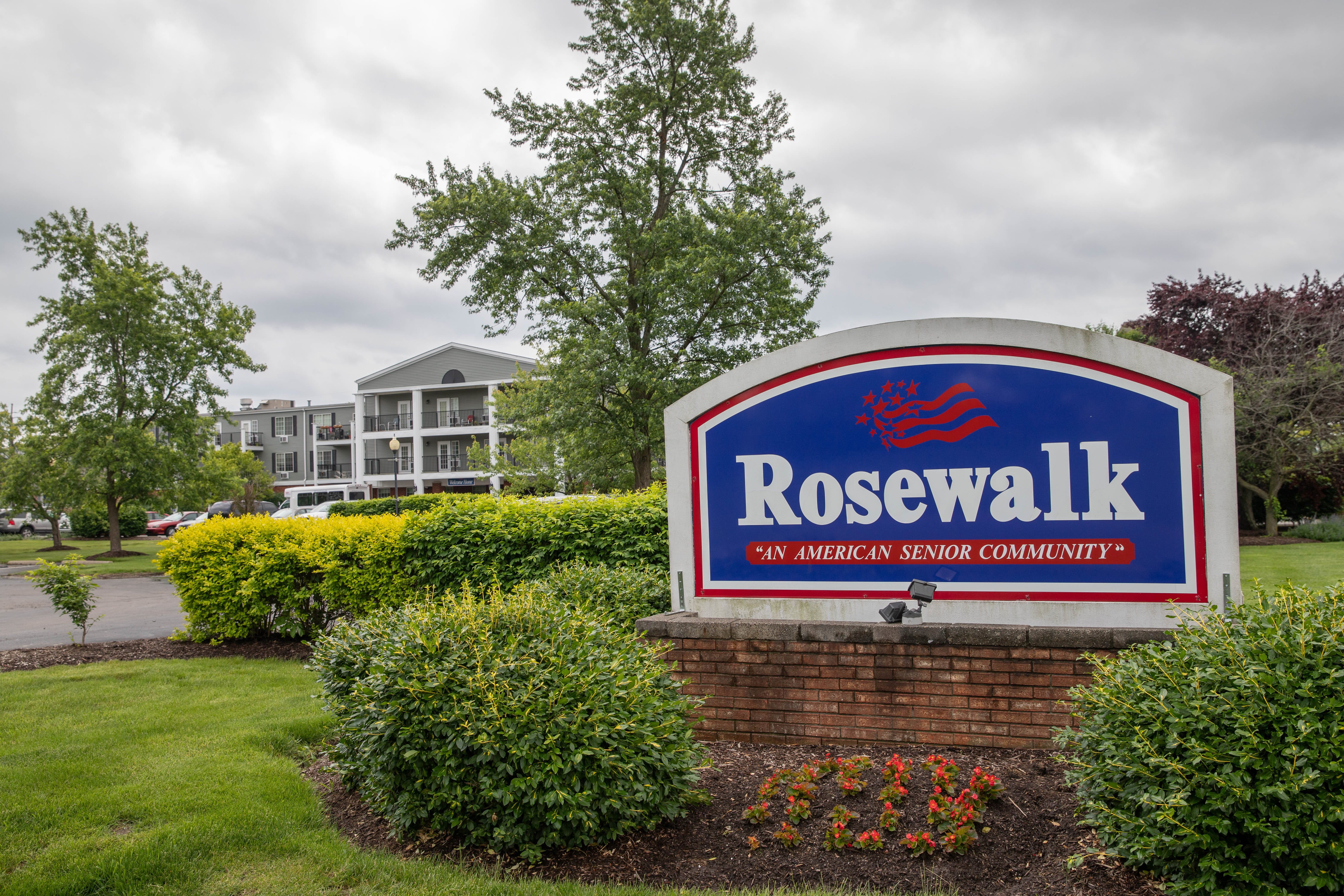 Rosewalk at Lutherwoods Assisted Living community exterior