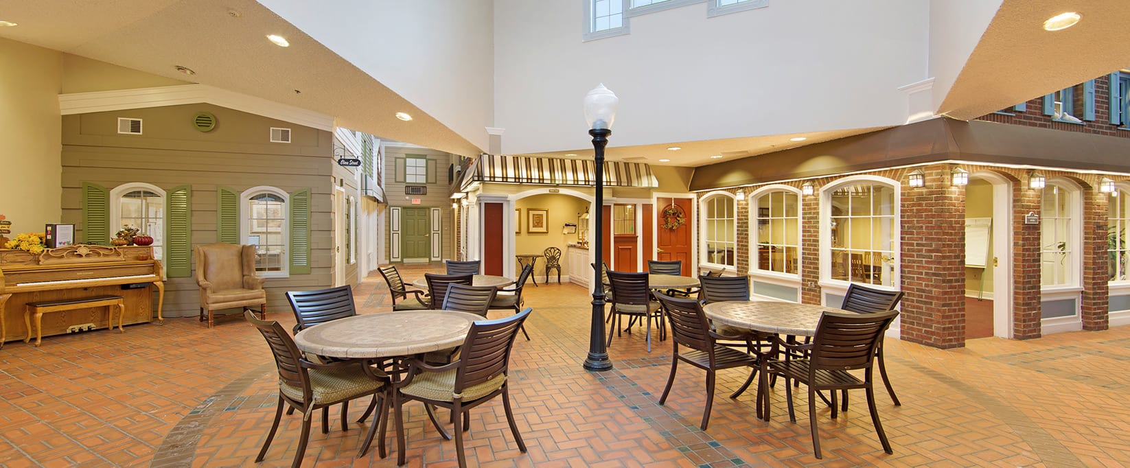 Brookdale Grand Blanc Memory Care indoor common area