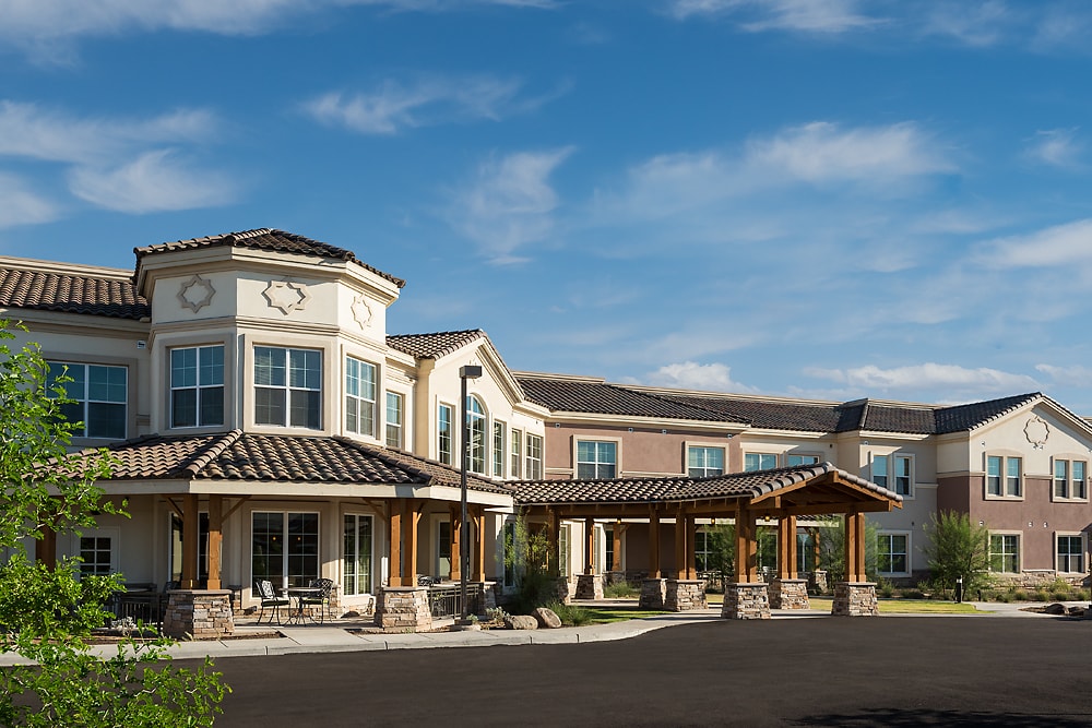 MorningStar Assisted Living and Memory Care at Arrowhead community exterior