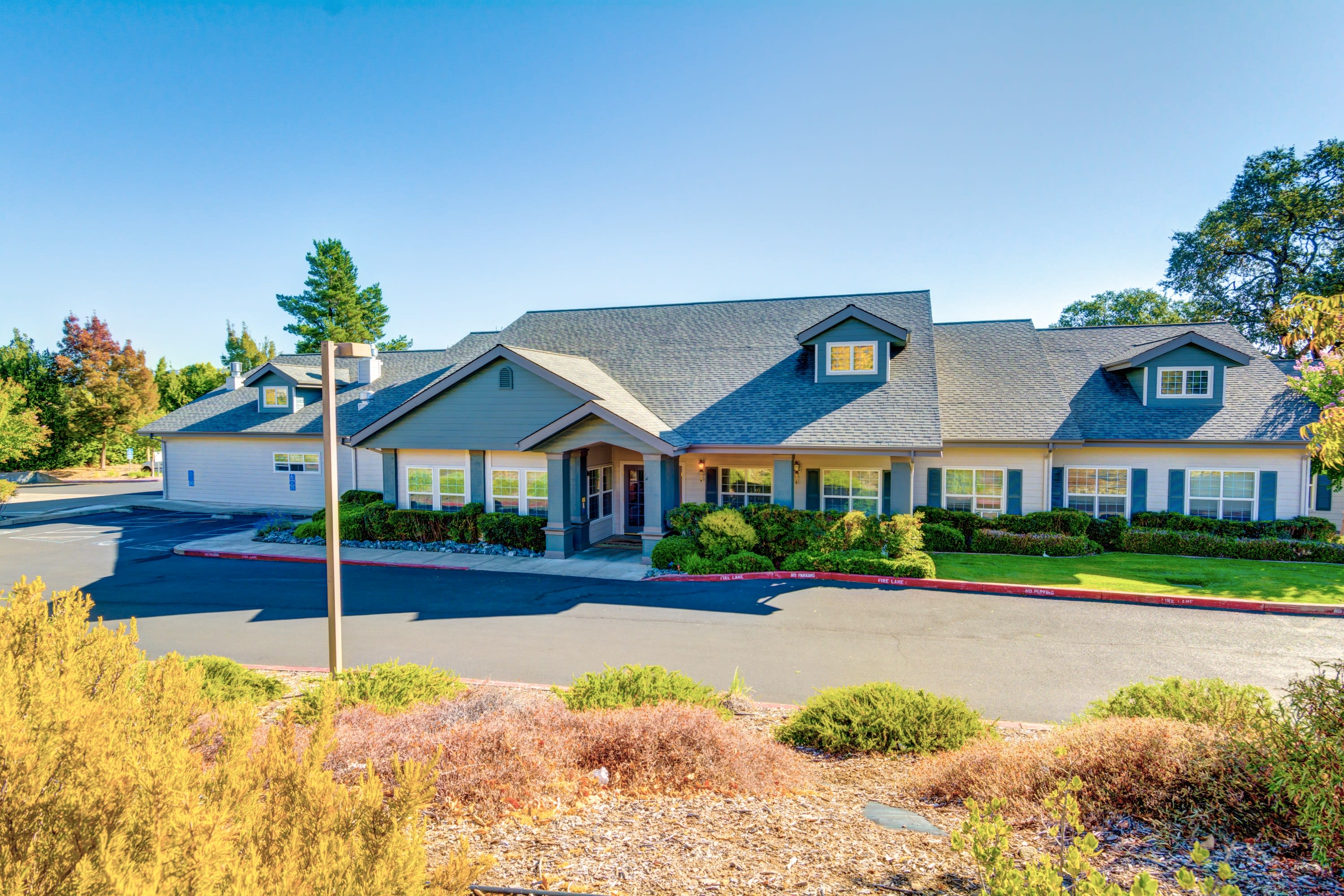 Mountain View Assisted Living and Memory Care community exterior