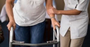 4 Reasons Why Independent or Assisted Living May Trump Living Alone