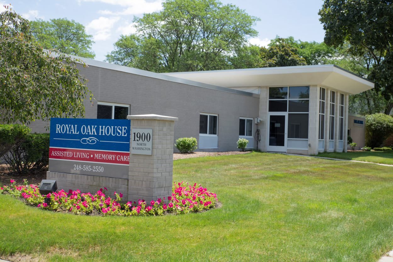 Royal Oak House Assisted Living & Memory Care | Royal Oak, MI ...