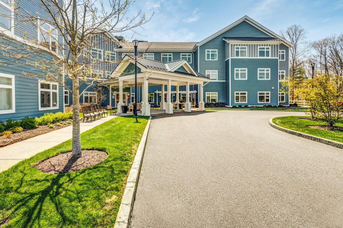 Benchmark Senior Living on Clapboardtree | Norwood, MA 02062