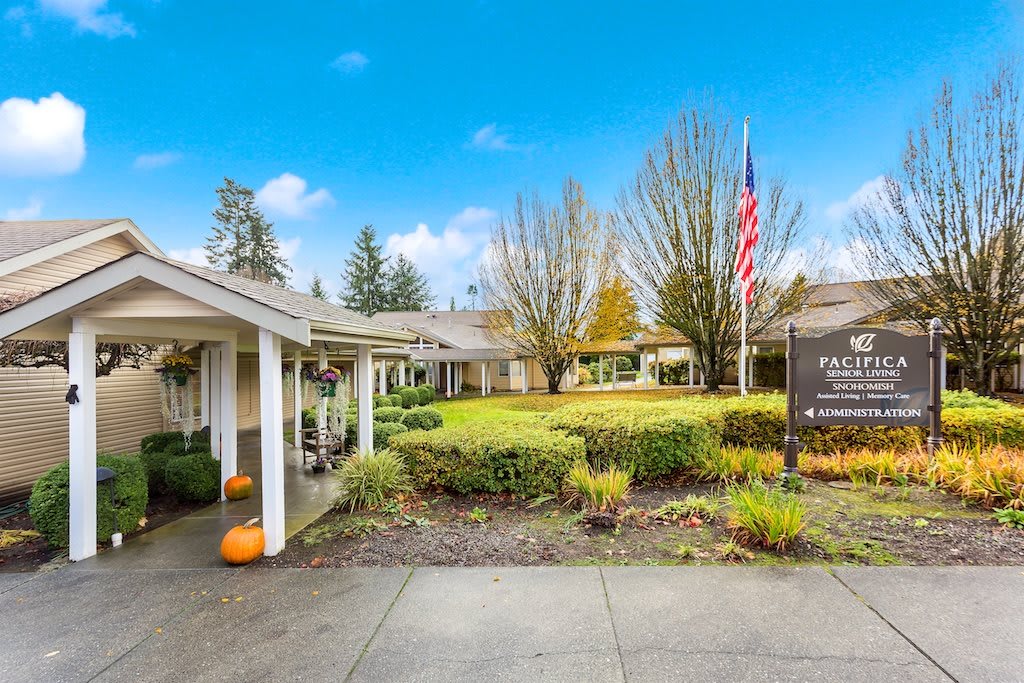 Pacifica Senior Living Snohomish | Assisted Living & Memory Care ...