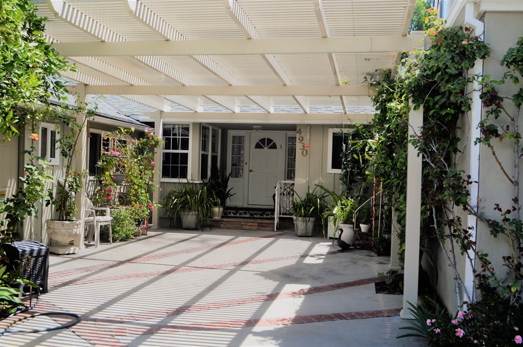 The Cottages Of Lake Balboa 1 2 Reviews Los Angeles A Place
