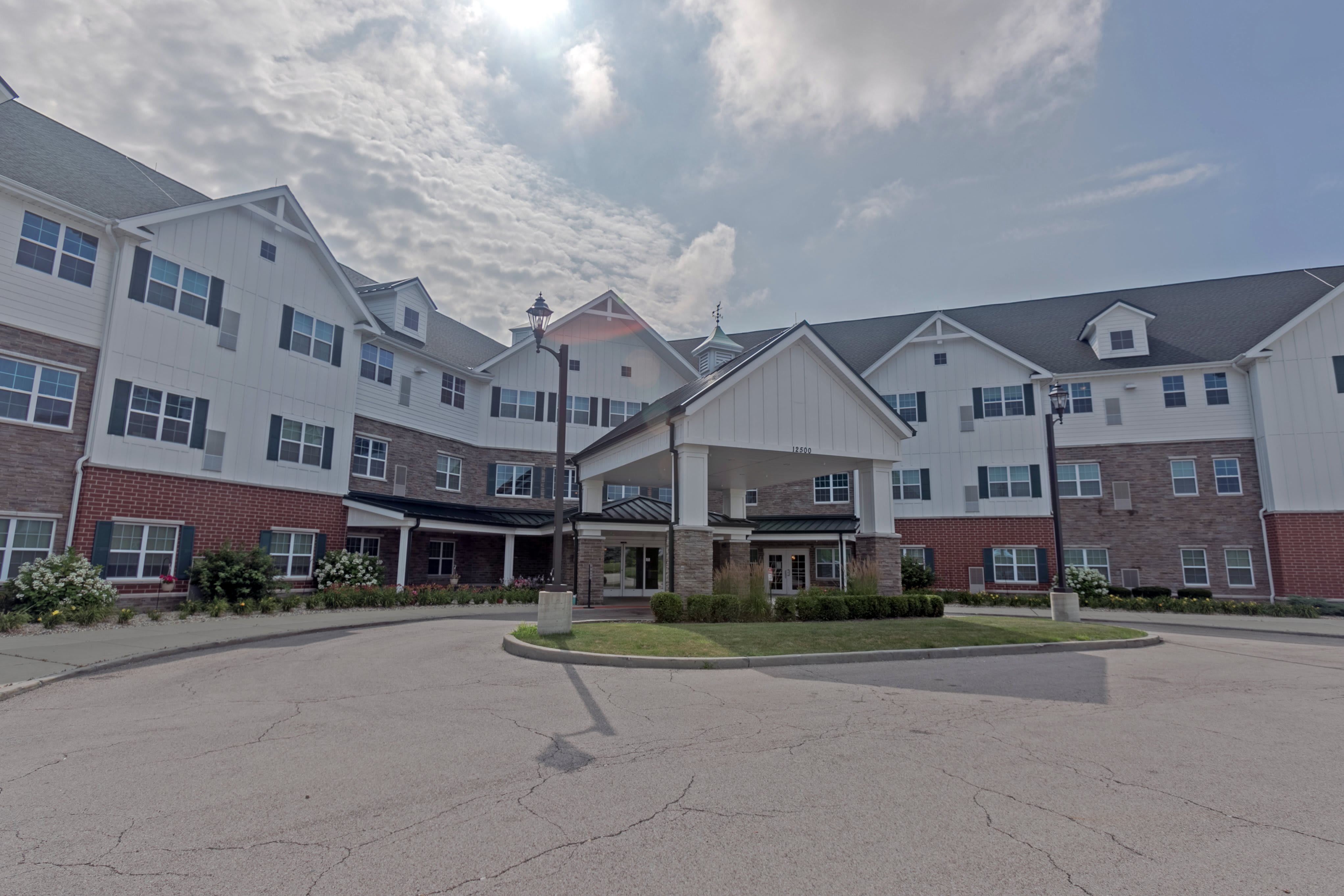 Deer Path of Huntley | Assisted Living | Huntley, IL 60142 | 3 reviews